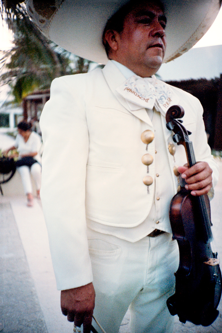 mariachi band playing at destination wedding in Cancun Mexico