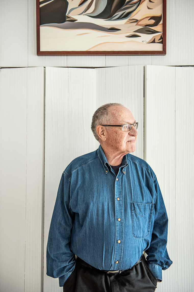 Alan Dershowitz at his home on Martha