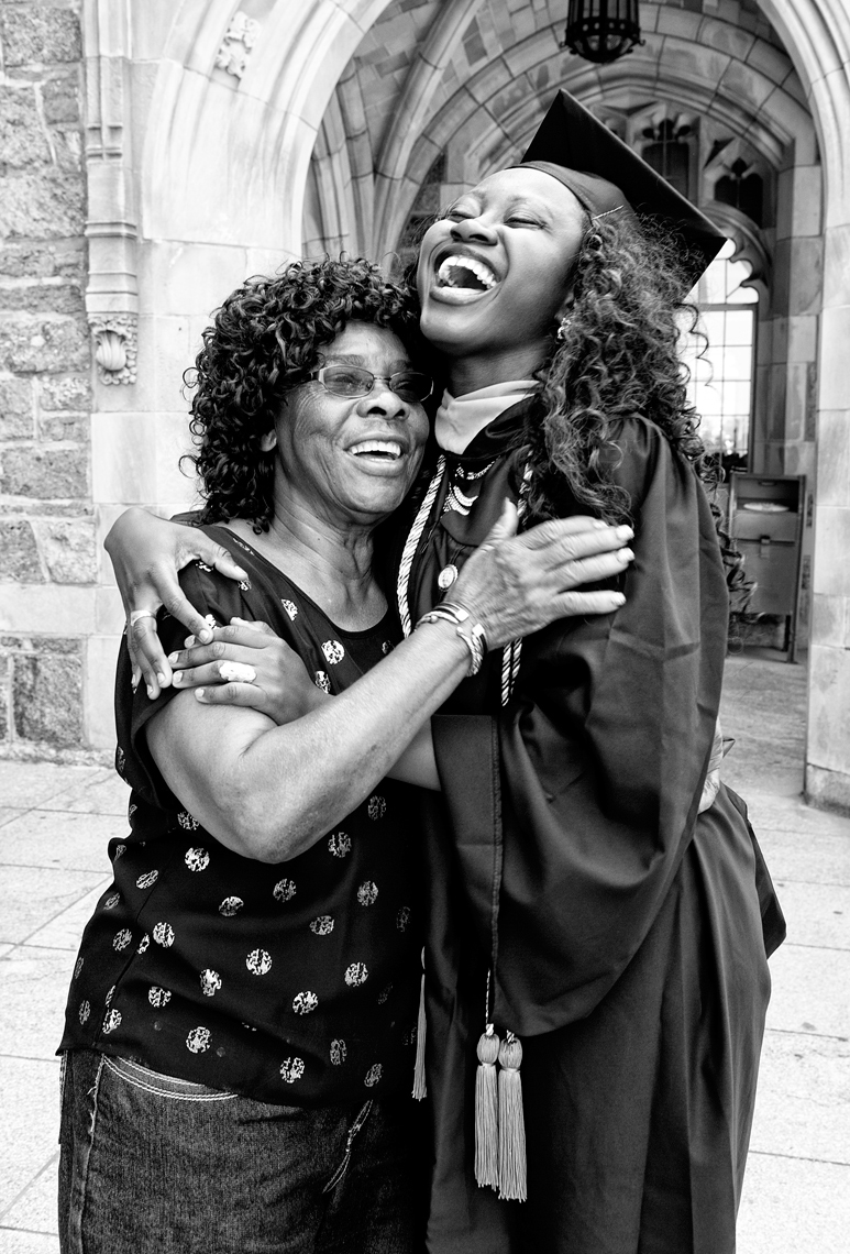 portrait KIPP Graduate with her mom at Boston College